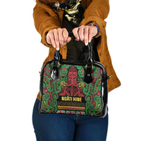 Aotearoa Iwi Ngati Hine Shoulder Handbag Maori Wharenui House Tribal Pattern LT9 One Size Deep Green - Polynesian Pride