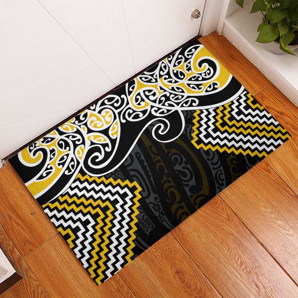 Gold Aotearoa Tukutuku Manawa Tapu Rubber Doormat Ta Moko Toi Maori LT9 - Polynesian Pride