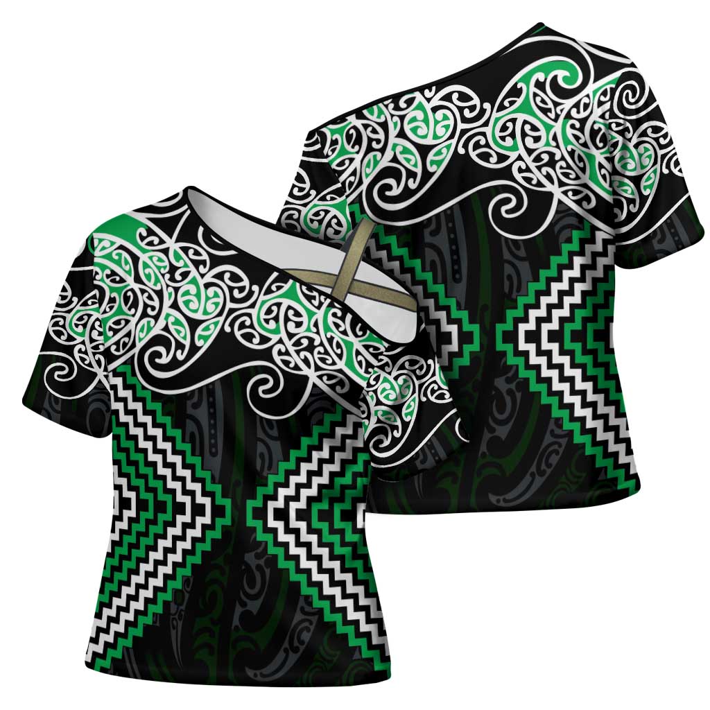 Green Aotearoa Tukutuku Manawa Tapu Cross Shoulder Shirt Ta Moko Toi Maori - Polynesian Pride