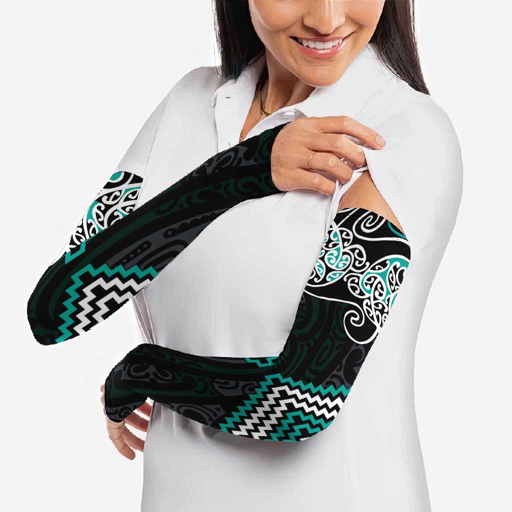 Turquoise Aotearoa Tukutuku Manawa Tapu Arm Sleeves Ta Moko Toi Maori - Polynesian Pride