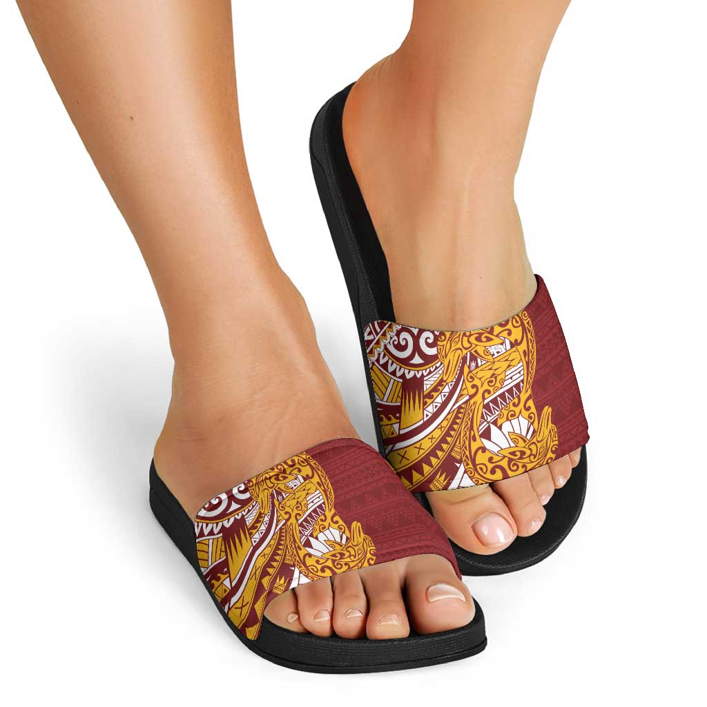 Couple Dolphins Maori Motif Slide Sandals LT9 - Polynesian Pride