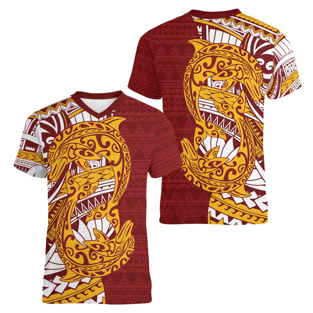 Couple Dolphins Maori Motif Women V-Neck T-Shirt - Polynesian Pride