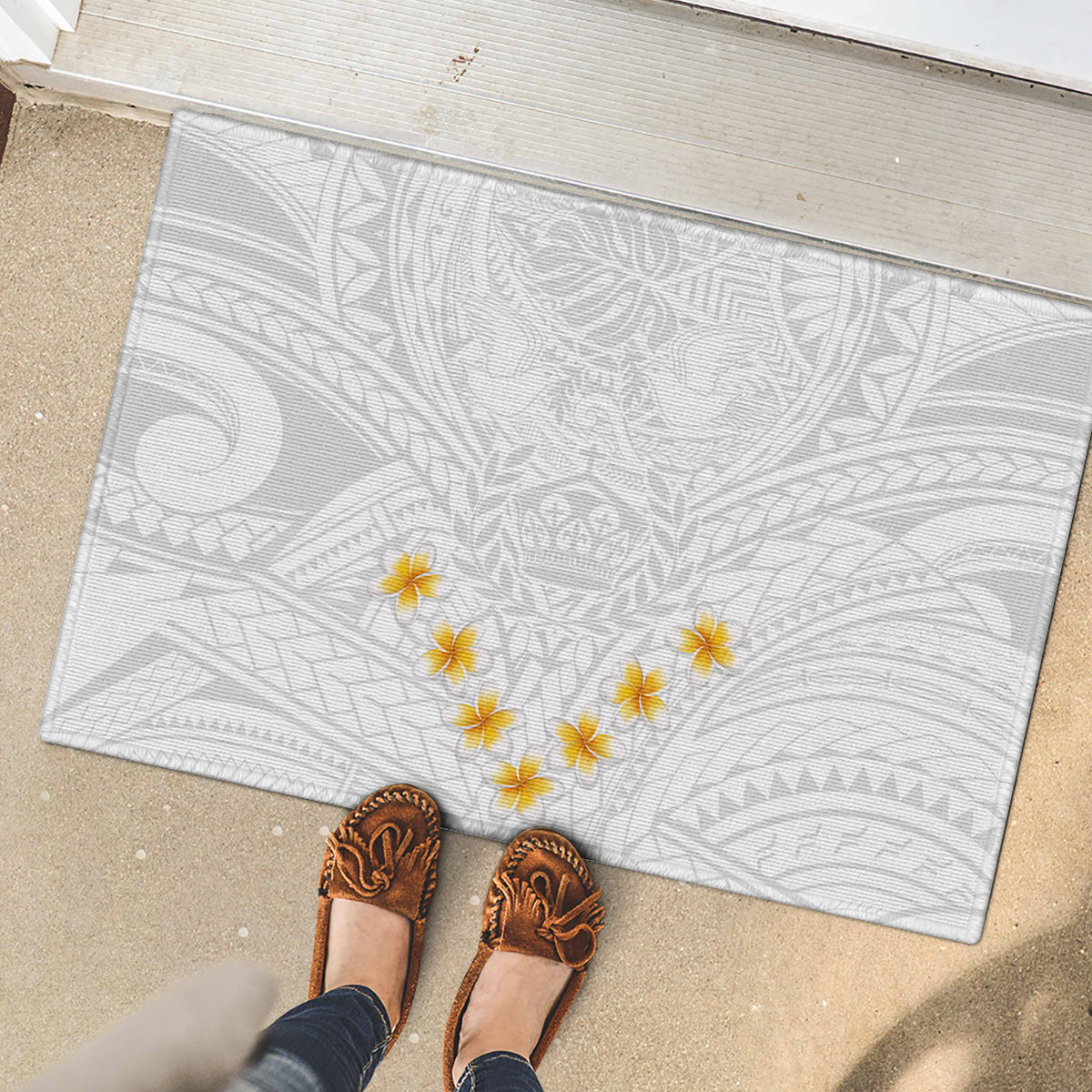 Tonga White Sunday Rubber Doormat Polynesian Plumeria Tribal Simple LT9 - Polynesian Pride