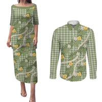 Aloha Puakenikeni Anthurium Pikake Lei Couples Matching Puletasi and Long Sleeve Button Shirt Green Hawaiian Palaka Pattern LT9 Green - Polynesian Pride