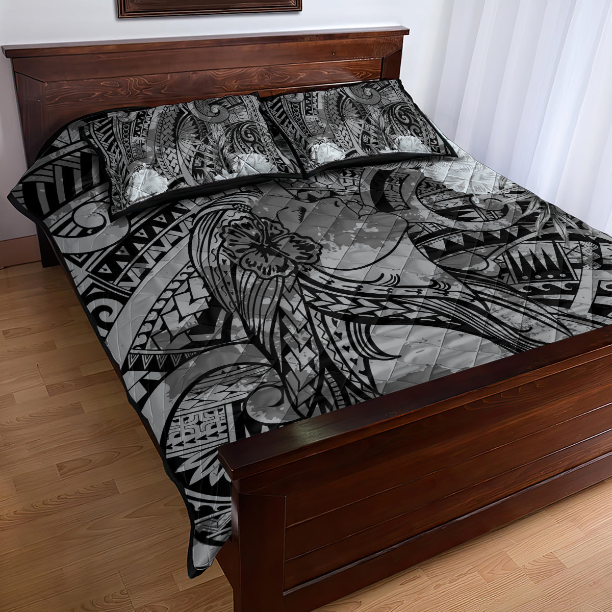 Pacific Beauty Girl Quilt Bed Set Black Polyneisan Tribal Vintage Motif