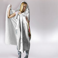 Hawaii Lei Kamehameha Hooded Blanket Ke'oke'o Seamless Pattern Hibiscus Flower