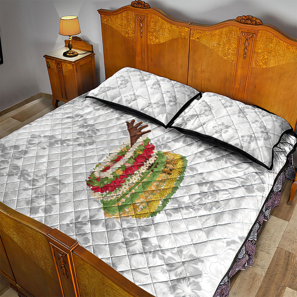 Hawaii Lei Kamehameha Quilt Bed Set Ke'oke'o Seamless Pattern Hibiscus Flower
