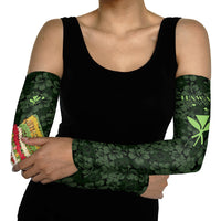 Hawaii Lei Kamehameha Arm Sleeves Oma'oma'o Seamless Pattern Hibiscus Flower