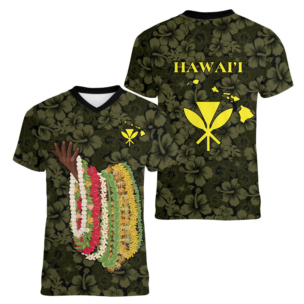 Hawaii Lei Kamehameha Women V-Neck T-Shirt Melemele Seamless Pattern Hibiscus Flower LT9 - Polynesian Pride