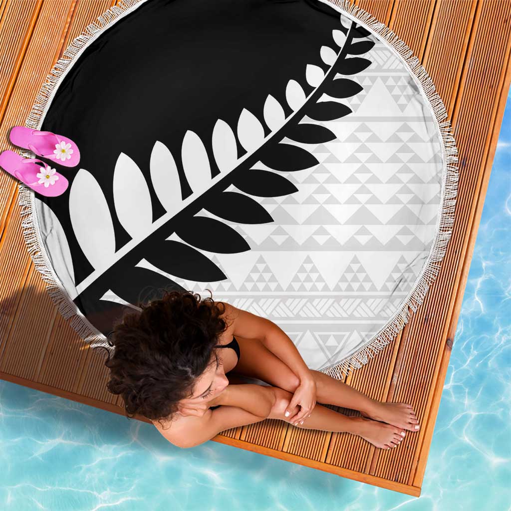 New Zealand Silver Fern Niho Taniwha Beach Blanket