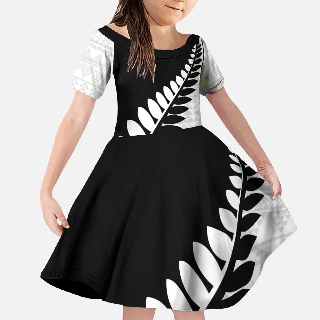 New Zealand Silver Fern Niho Taniwha Family Matching Tank Maxi Dress and Hawaiian Shirt LT9 Daughter's Dress Black - Polynesian Pride