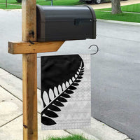 New Zealand Silver Fern Niho Taniwha Garden Flag
