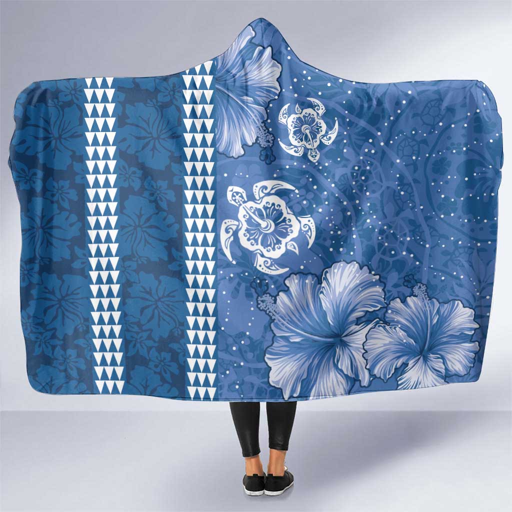 Blue Hibiscus Turle Hooded Blanket Hawaiian Style Tribal Tapa Pattern