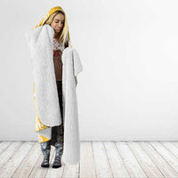 Puakenikeni and Maile Lei Hooded Blanket Gold Double Strand Lei