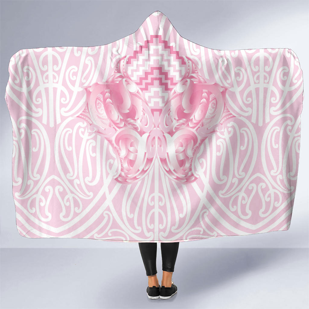 Aotearoa Kowhaiwhai Poutama Pink Motif Hooded Blanket LT9 One Size Pink - Polynesian Pride
