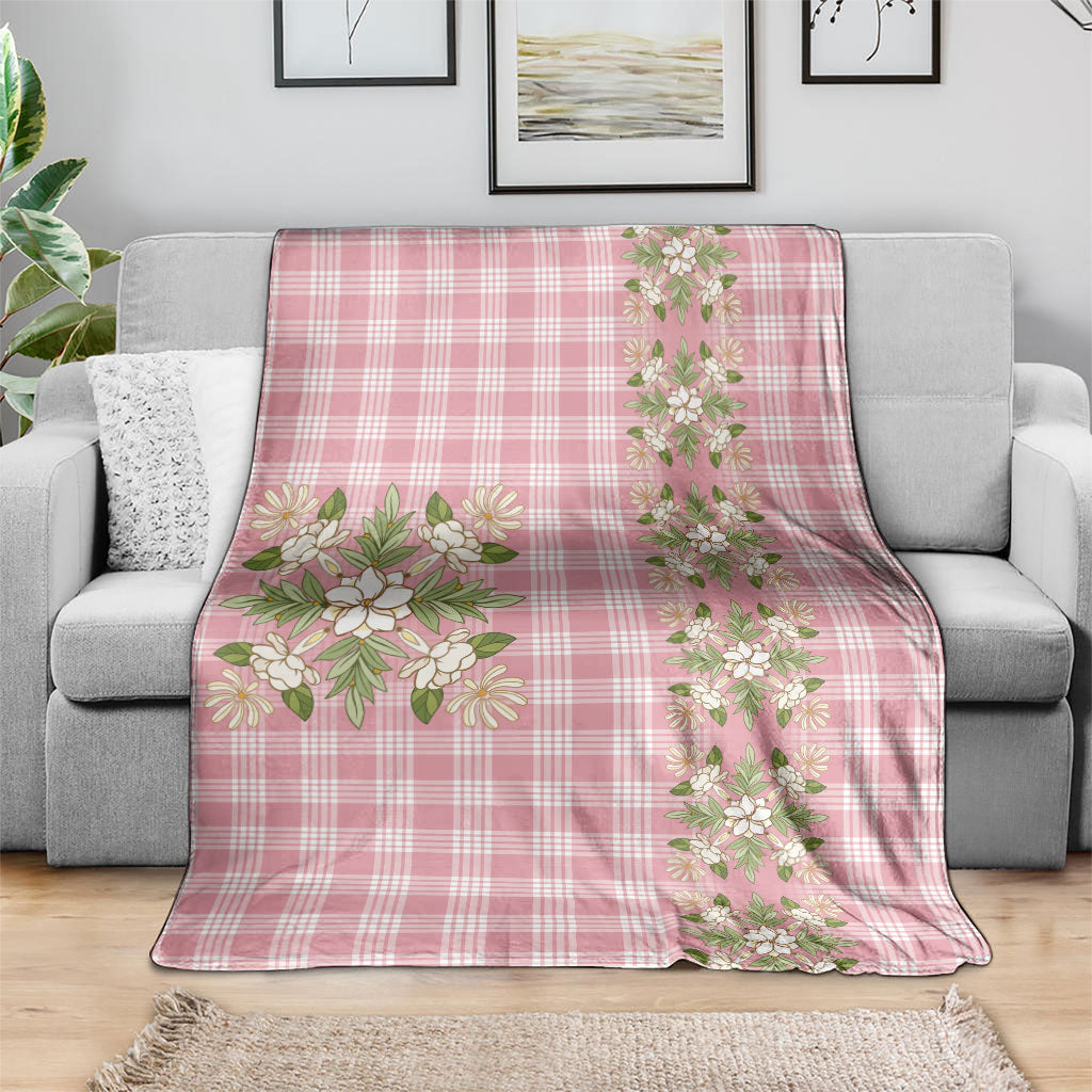 Akala Hamele Hawai'i Palaka Squares Maile Leaf Blanket Flowers Hawaiian Quilt Patterns