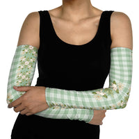 Liko Kukui Hawai'i Palaka Squares Maile Leaf Arm Sleeves Flowers Hawaiian Quilt Patterns