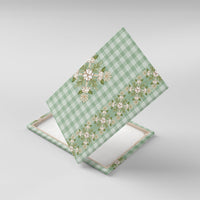 Liko Kukui Hawai'i Palaka Squares Maile Leaf Canvas Wall Art Flowers Hawaiian Quilt Patterns