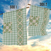 Liko Kukui Hawai'i Palaka Squares Maile Leaf Garden Flag Flowers Hawaiian Quilt Patterns
