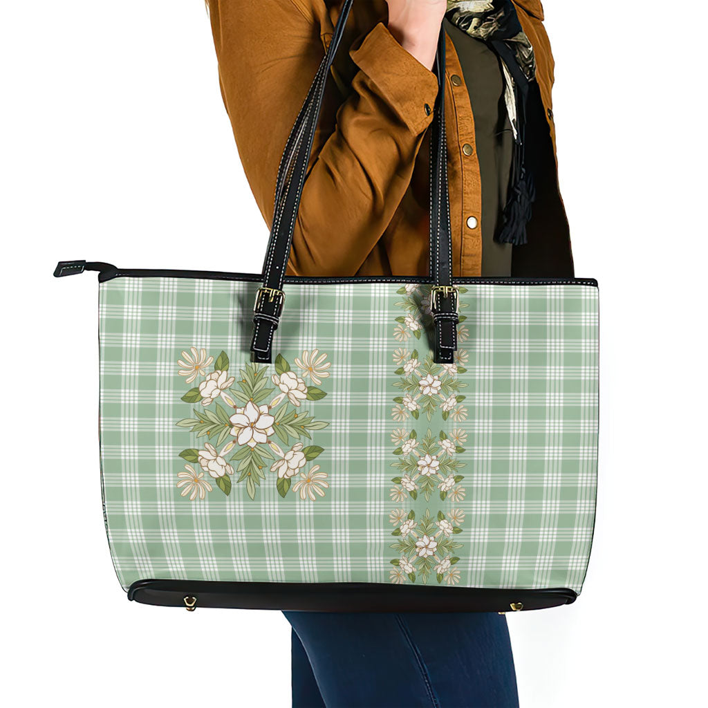 Liko Kukui Hawai'i Palaka Squares Maile Leaf Leather Tote Bag Flowers Hawaiian Quilt Patterns