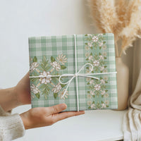 Liko Kukui Hawai'i Palaka Squares Maile Leaf Wrapping Paper Flowers Hawaiian Quilt Patterns