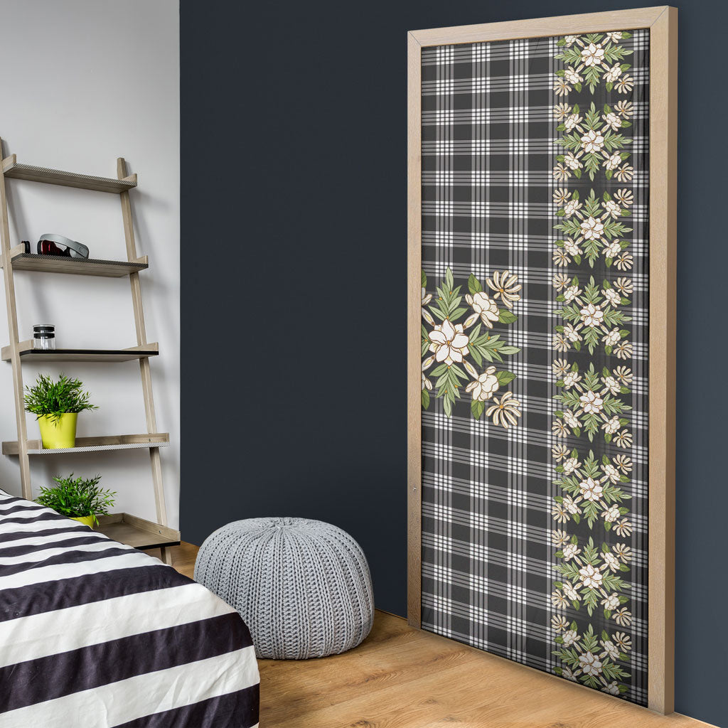 Pauli Hawai'i Palaka Squares Maile Leaf Door Cover Flowers Hawaiian Quilt Patterns