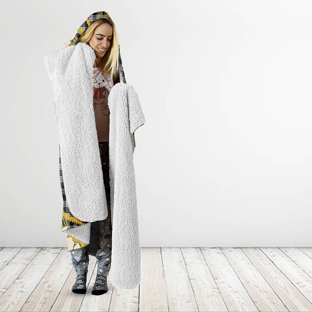 Ele'ele Hawai'i Palaka Plumeria Hooded Blanket Puakenikeni and Maile Lei