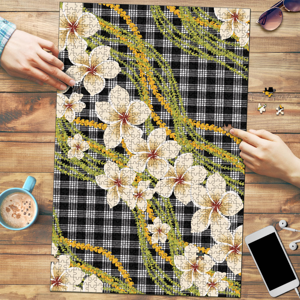 Ele'ele Hawai'i Palaka Plumeria Puzzle Puakenikeni and Maile Lei