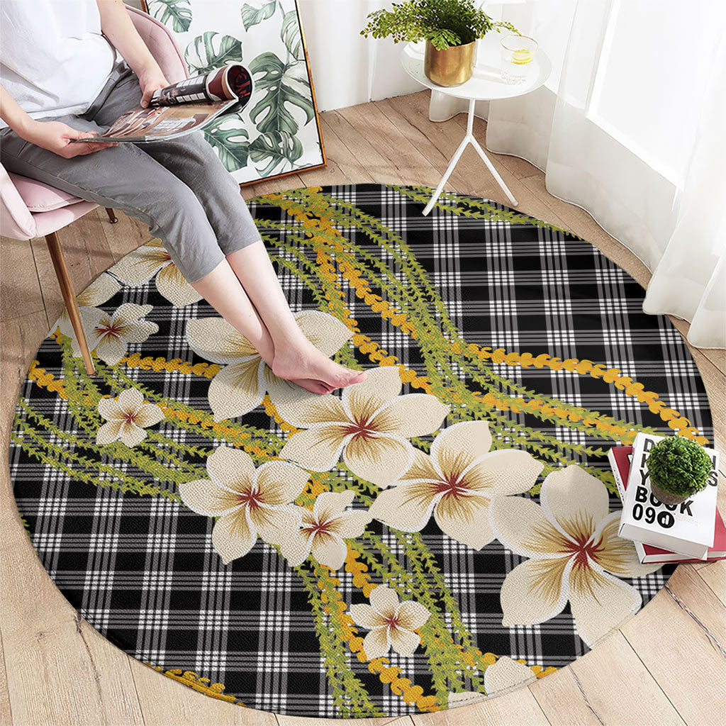 Ele'ele Hawai'i Palaka Plumeria Round Carpet Puakenikeni and Maile Lei