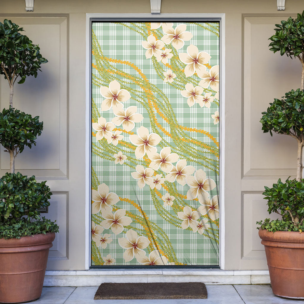 Liko Kukui Hawai'i Palaka Plumeria Door Cover Puakenikeni and Maile Lei