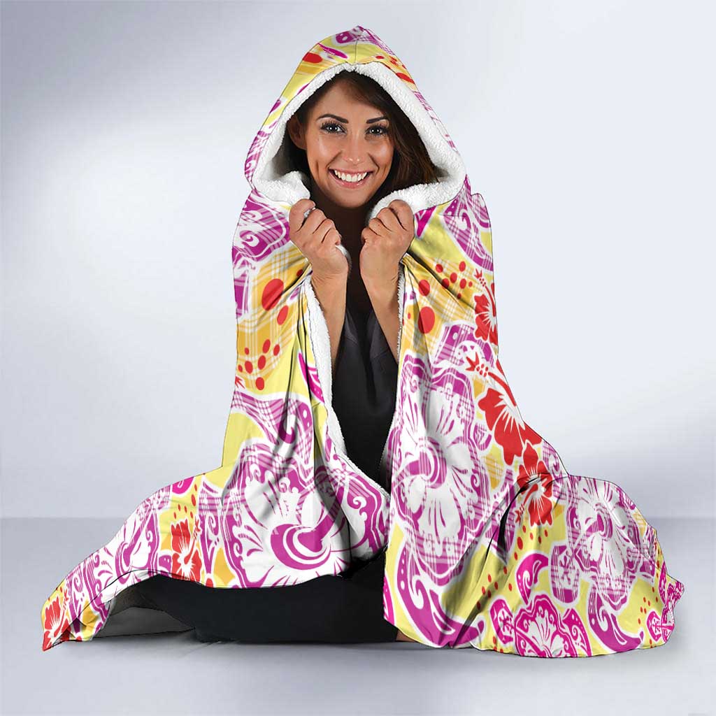 Palaka with Honu and Hibiscus Hooded Blanket Hawaiian Heritage Spirit LT9 - Polynesian Pride