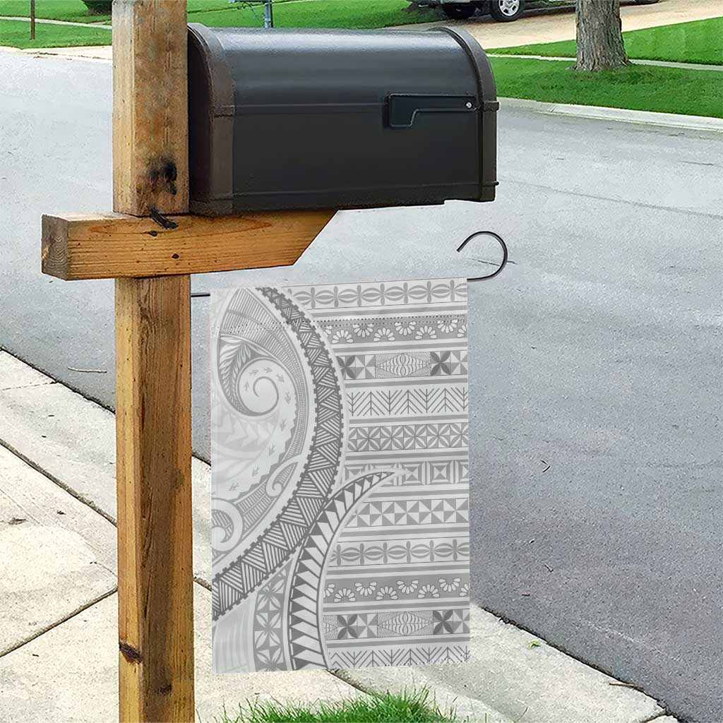 Tokelau White Sunday Garden Flag Lotu Tamaiti Ngatu Tokelau Feletoa Manulua - Polynesian Pride