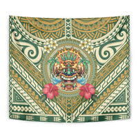 Hawaii Tiki Mask Tapestry Mele Kalikimaka i Iulai!