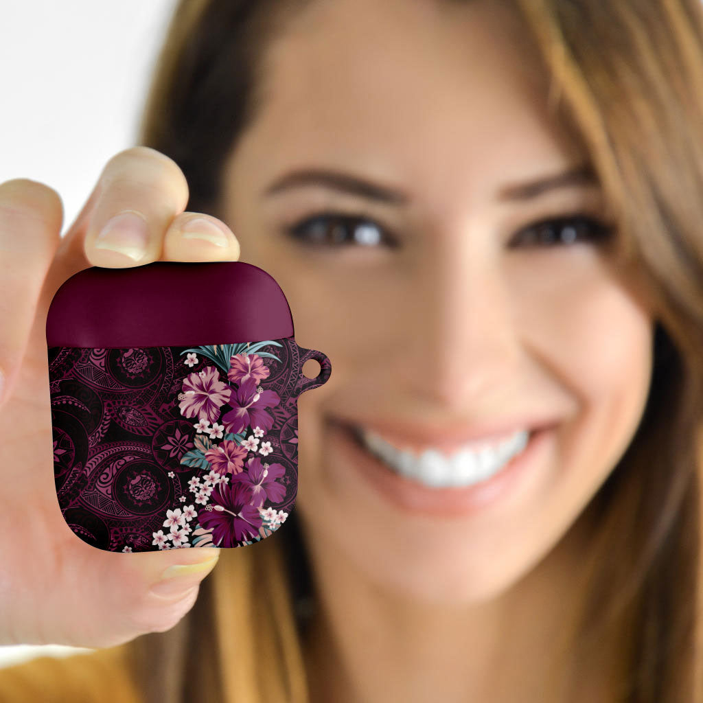 Poni Mama Hawai'i Hibiscus AirPods Case Polynesian Tribal Tattoo Pattern Floral Elements