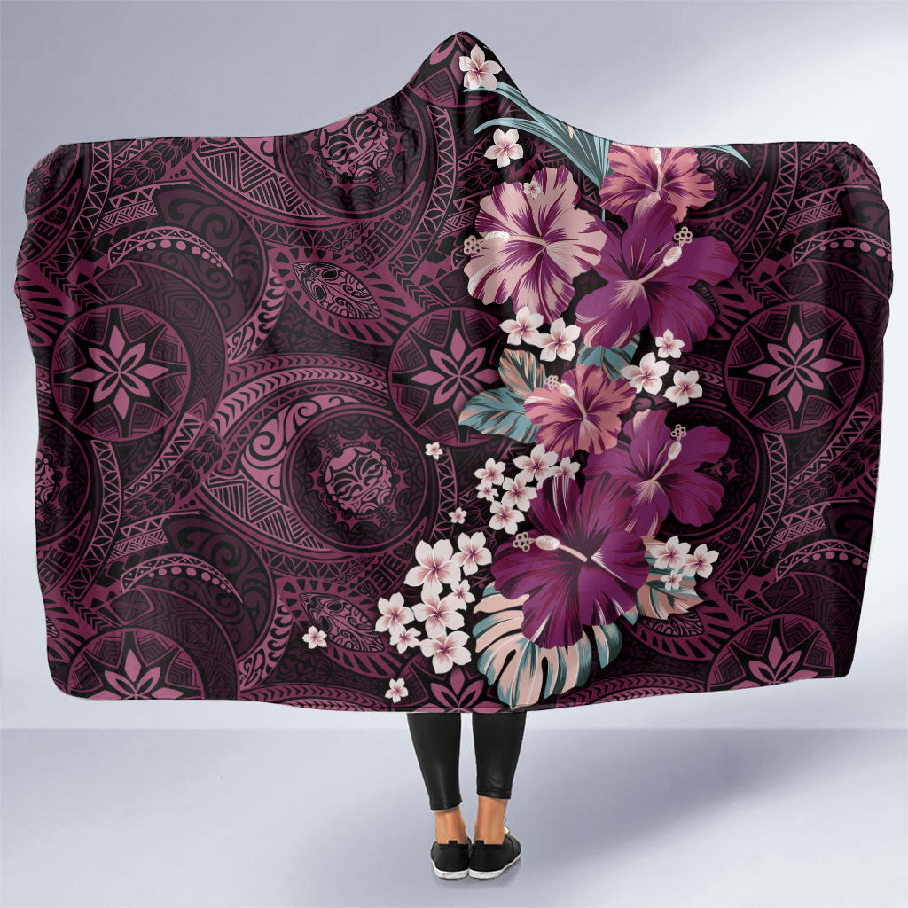 Poni Mama Hawai'i Hibiscus Hooded Blanket Polynesian Tribal Tattoo Pattern Floral Elements