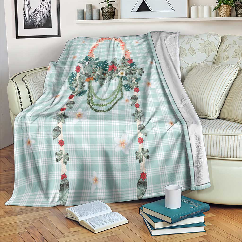 Turquoise Hawaiian Palaka Blanket Kukui Nut Money Lei - Polynesian Pride