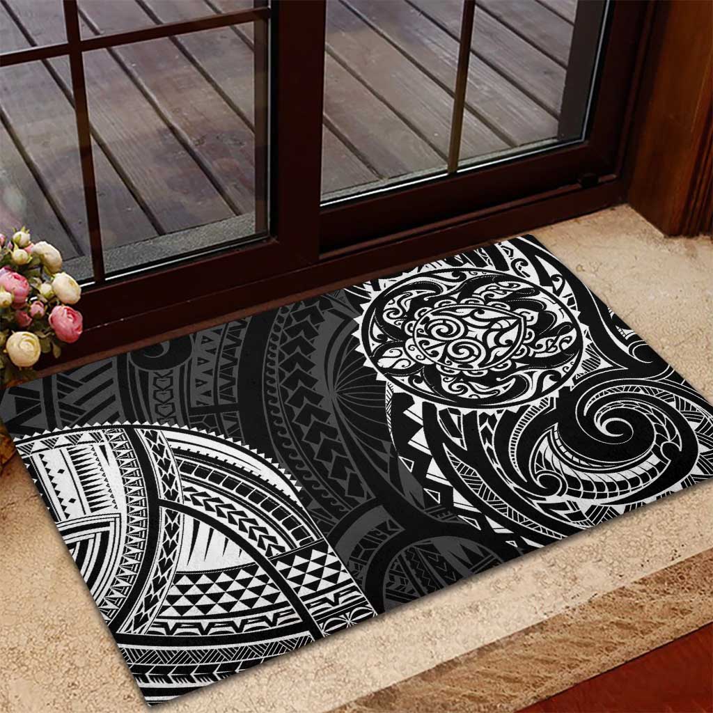 Polynesian Turtle Tribal Tattoo Rubber Doormat Black Style