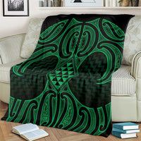 Kakariki Maori Ta Moko Poutama Art Blanket