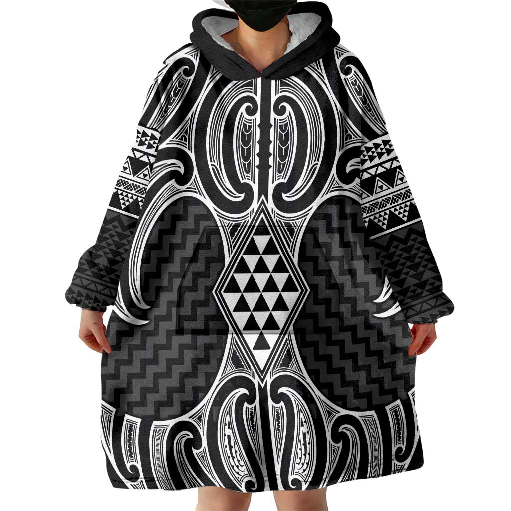 Ma Maori Ta Moko Poutama Art Wearable Blanket Hoodie