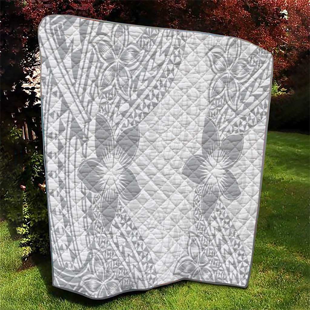 Lotu Tamaiti White Sunday Quilt Pacific Plumeria Flowers - White Version