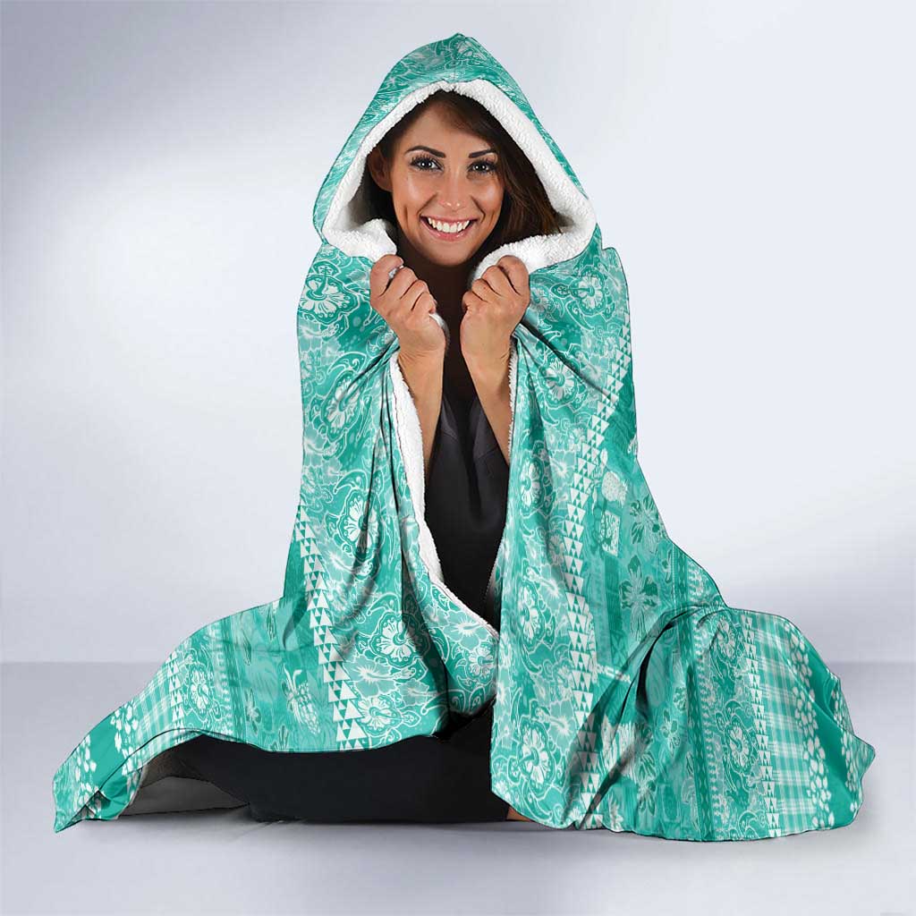 Hawaiian Hibiscus Honu Hooded Blanket Turquoise Mele Kalikimaka Palaka Spirit - Polynesian Pride
