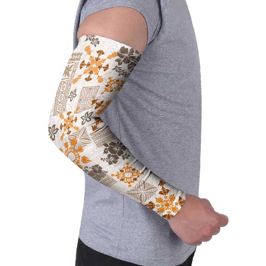 Hawaii Tapa Tribal Arm Sleeves With Hawaiian Quilt Pattern Gold - Polynesian Pride