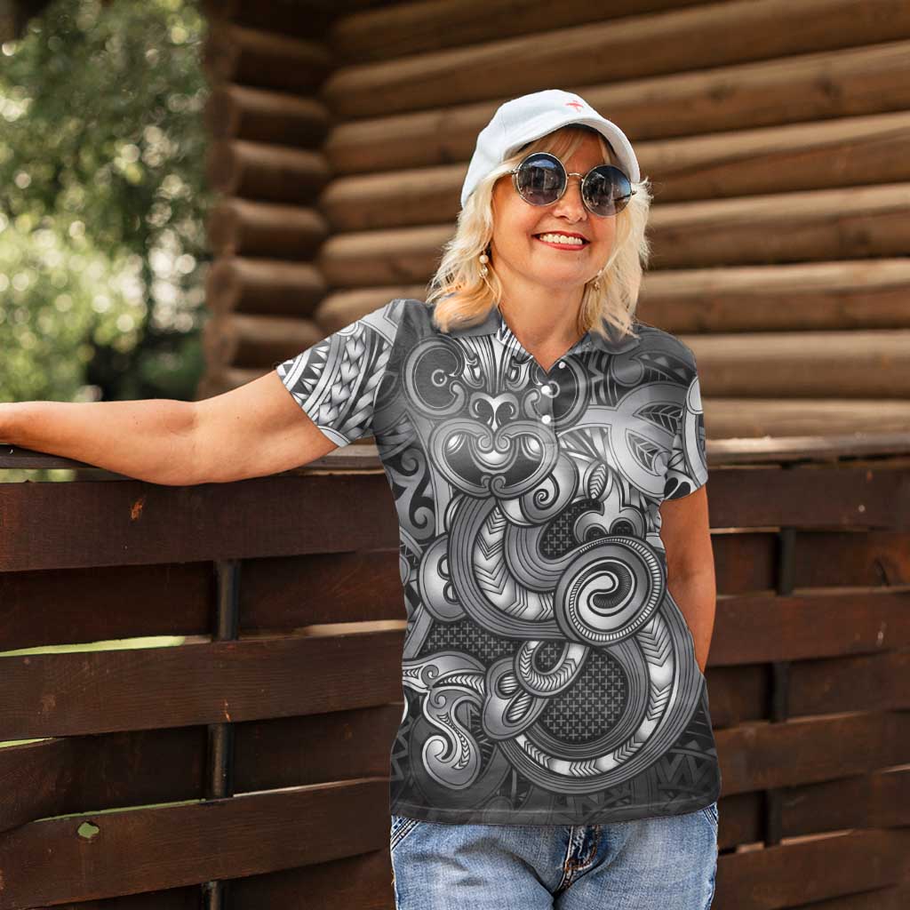 Aotearoa Maori Hei Tiki Women Polo Shirt Kiwikiwi Kowhaiwhai Puhoro Motif