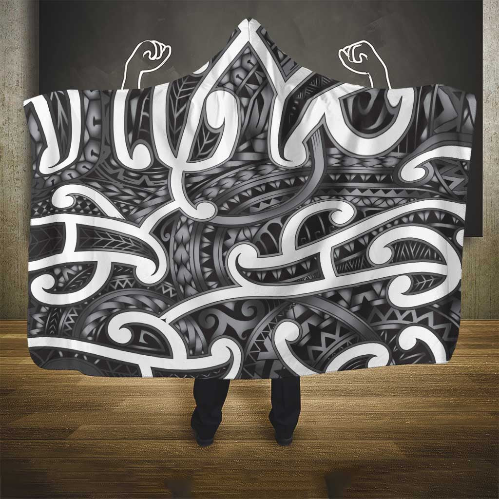 Aotearoa Maori Kowhaiwhai Hooded Blanket Kiwikiwi Puhoro and Patiki