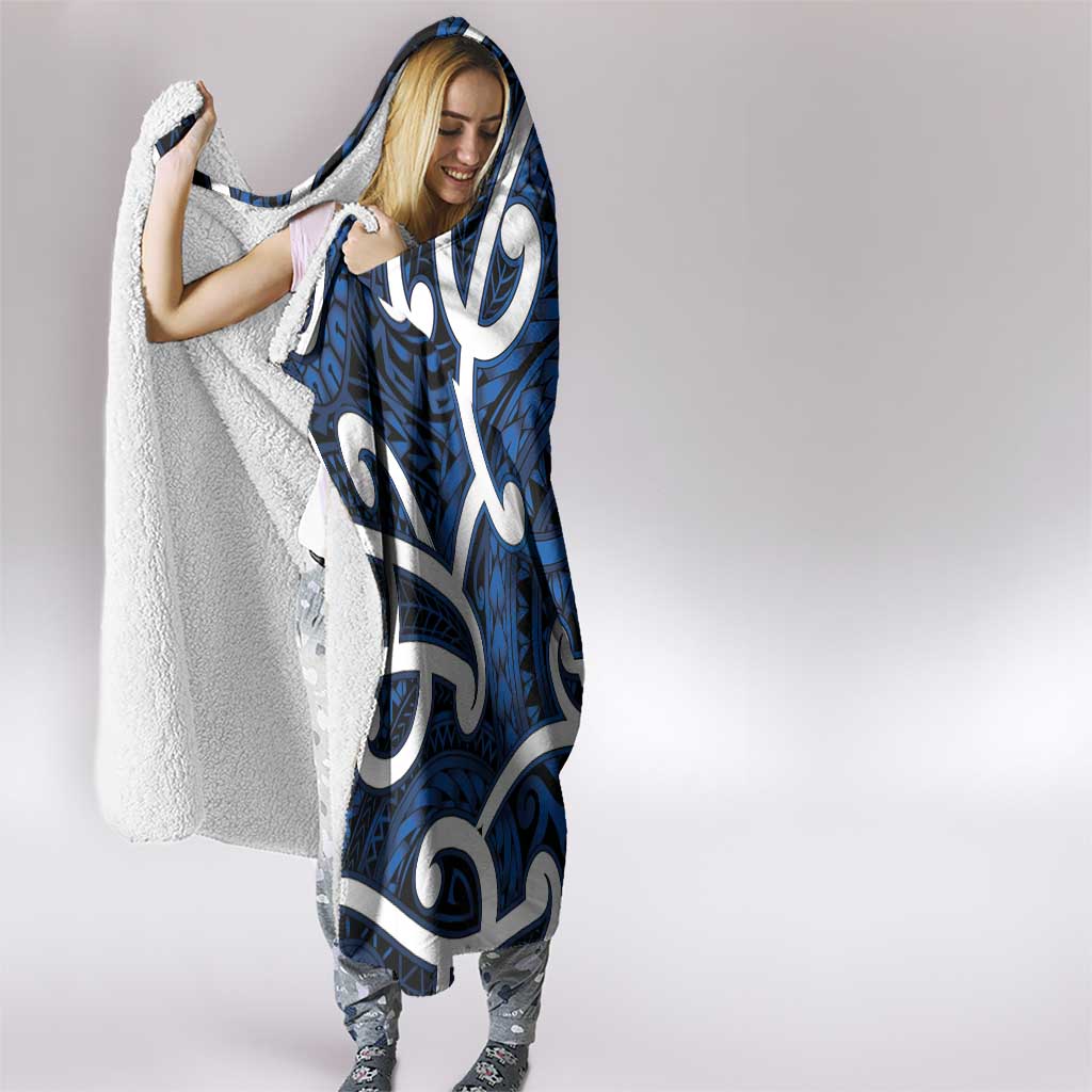 Aotearoa Maori Kowhaiwhai Hooded Blanket Kikorangi Puhoro and Patiki LT9 - Polynesian Pride