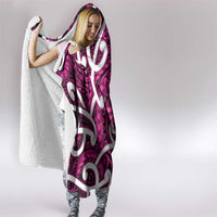 Aotearoa Maori Kowhaiwhai Hooded Blanket Mawhero Puhoro and Patiki LT9 - Polynesian Pride