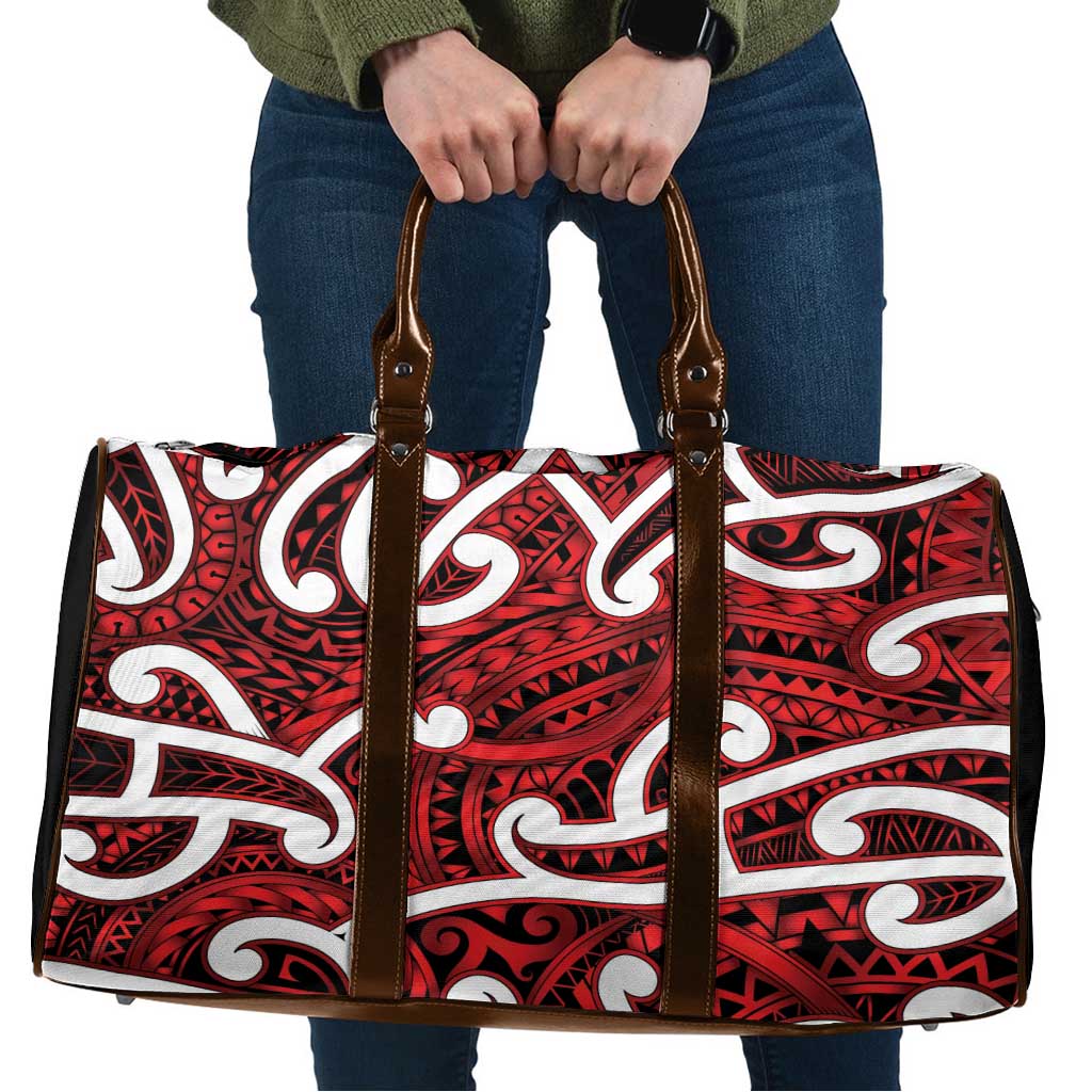 Aotearoa Maori Kowhaiwhai Travel Bag Whero Puhoro and Patiki LT9 Red - Polynesian Pride