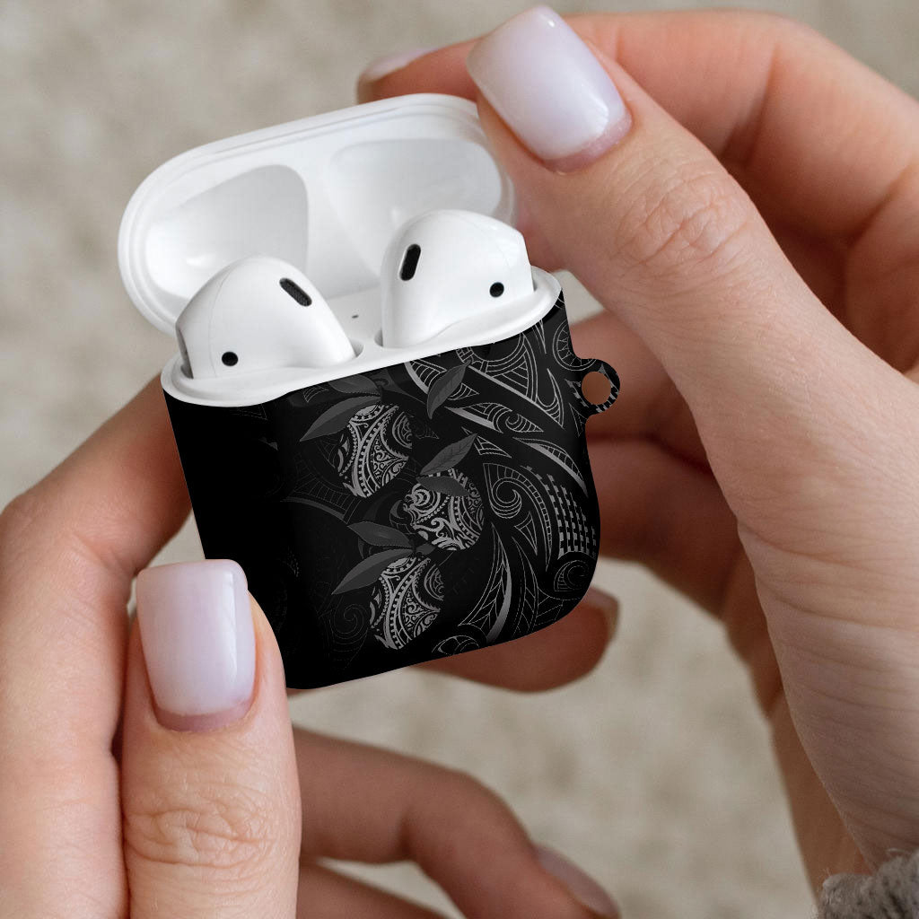 Hawaiian Mango Tribal Tattoo AirPods Case Black White Pacific Traditional Pattern