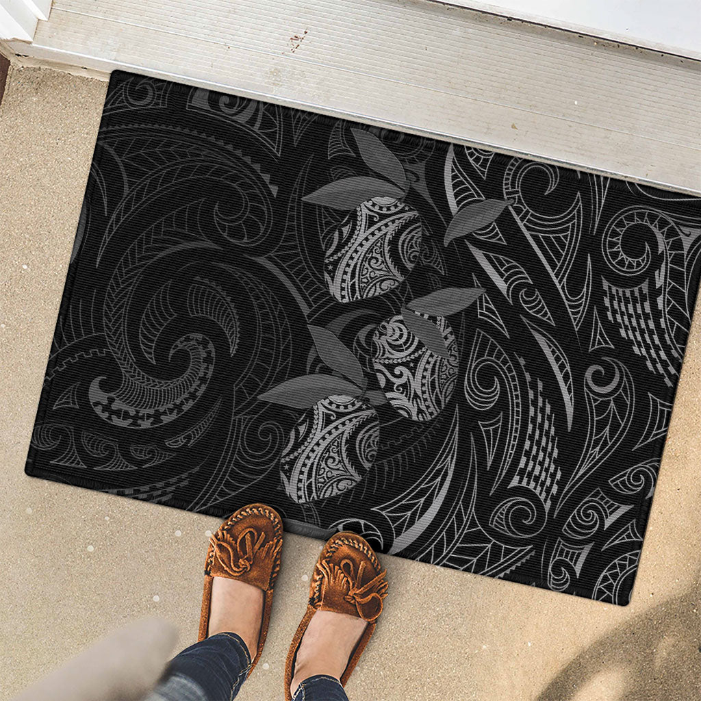 Hawaiian Mango Tribal Tattoo Rubber Doormat Black White Pacific Traditional Pattern