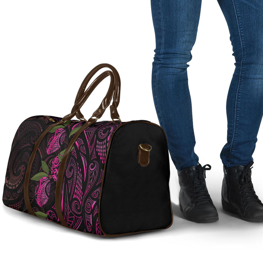 Hawaiian Mango Tribal Tattoo Travel Bag Pink Pacific Traditional Pattern